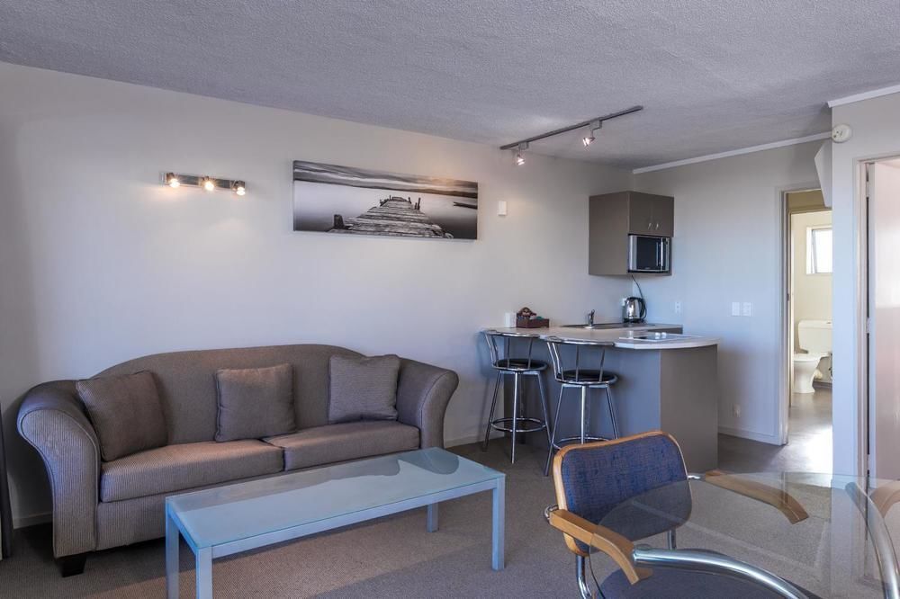 Twin Peaks Lakeside Inn Таупо Екстер'єр фото